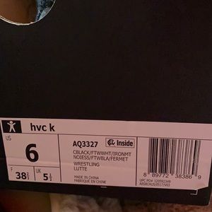 Adidas US:6   F:38 2/3    UK:5 1/2 AQ3327 kids wrestling shoes